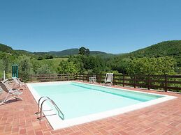 Belvilla by OYO Villa With Private Heated Pool