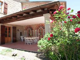 Belvilla by OYO Villa With Private Heated Pool