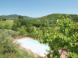 Belvilla by OYO Villa With Private Heated Pool