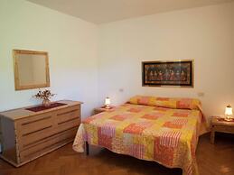 Belvilla by OYO Villa With Private Heated Pool