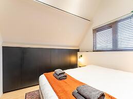 Stylish Holiday Home With Private Garden