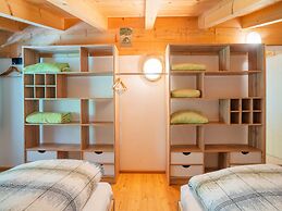 Group Apartment in Reitleben Directly on the Lake