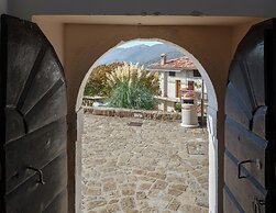 Belvilla by OYO La Cucagna Quattro