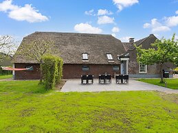 The Old Farmhouse With Terrace in Montfoort