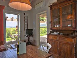 Belvilla by OYO Bozzone Residenza Gialla