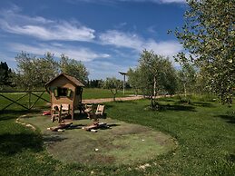 Belvilla by OYO Bozzone Residenza Gialla