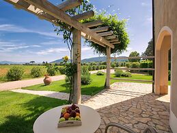 Belvilla by OYO Bozzone Residenza Gialla