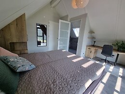 Villa in Balk With Private Jetty on Slotermeer