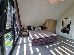 Villa in Balk With Private Jetty on Slotermeer