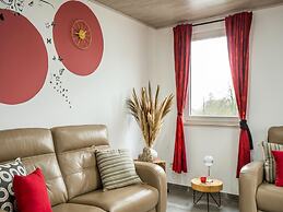 Pleasant Holiday Home in Wallonie With Garden