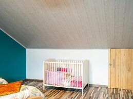 Pleasant Holiday Home in Wallonie With Garden