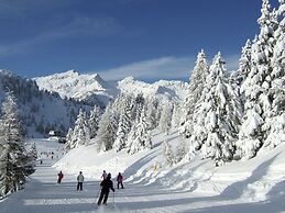 Belvilla by OYO Dossi