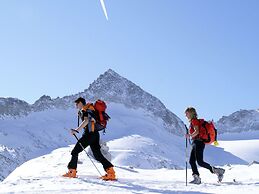 Belvilla by OYO Dossi