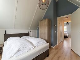 Holiday Home in Scherpenisse With Garden