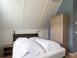 Holiday Home in Scherpenisse With Garden