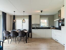 Holiday Home in Scherpenisse With Garden