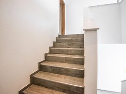 Sunny Apartment in Wagrain