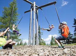 Sunny Apartment in Wagrain