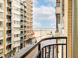 Apartment in Oostende With Balcony