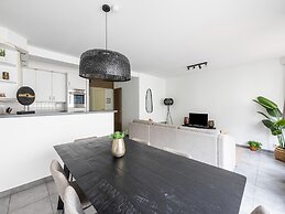 Apartment in Oostende With Balcony