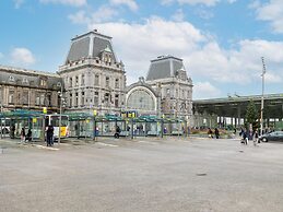 Apartment in Oostende With Balcony