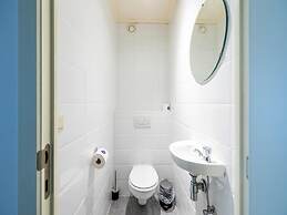 Apartment in Oostende With Balcony