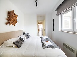 Apartment in Oostende With Balcony