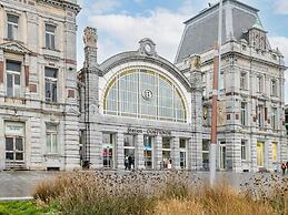 Apartment in Oostende With Balcony
