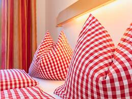 Holiday Home in Saalbach Near the Gondola Lift