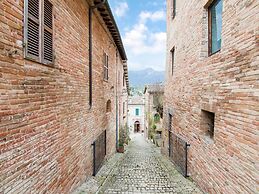 Belvilla by OYO Casa Delle Aquile