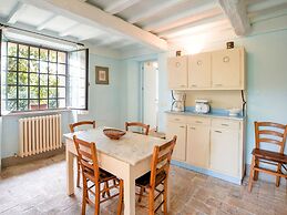 Belvilla by OYO Rustic House With Private Garden