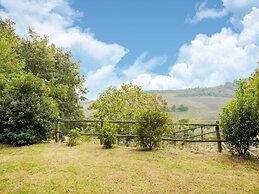 Belvilla by OYO Rustic House With Private Garden