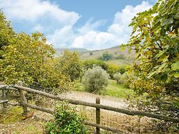 Belvilla by OYO Rustic House With Private Garden