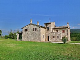 Belvilla by OYO Villa Torri