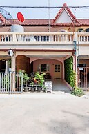 Baan Mee Suk Ayutthaya - Hostel