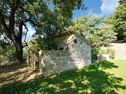 Belvilla by OYO Villa Sparina