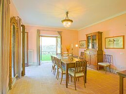 Belvilla by OYO Villa Sparina