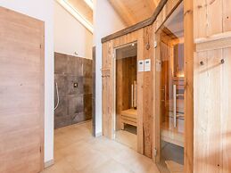 Golden Lodges Rauris Resort With ski Storage