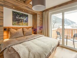 Golden Lodges Rauris Resort With ski Storage