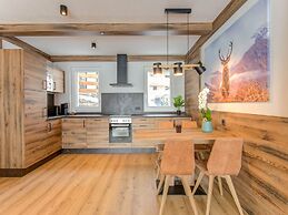 Golden Lodges Rauris Resort With ski Storage