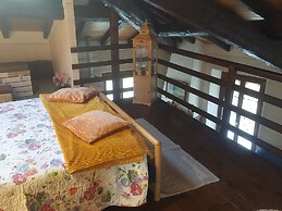 Apartment by Lago D'idro With Balcony
