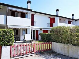 Family Villa With Private Garden
