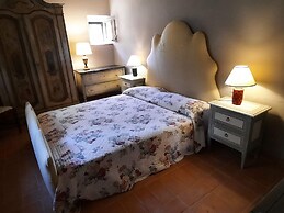 Belvilla by OYO Villa le Ripe