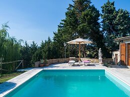 Belvilla by OYO Armaiolo