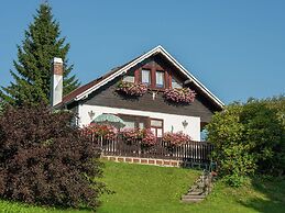 Holiday Home in Altenfeld Thuringia With Garden