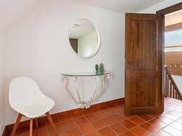 Restful Holiday Home in Koksijde With Hot Tub and Sauna