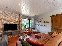 Restful Holiday Home in Koksijde With Hot Tub and Sauna