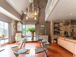 Restful Holiday Home in Koksijde With Hot Tub and Sauna