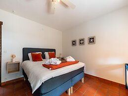 Restful Holiday Home in Koksijde With Hot Tub and Sauna