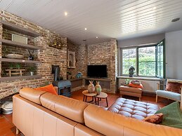 Restful Holiday Home in Koksijde With Hot Tub and Sauna